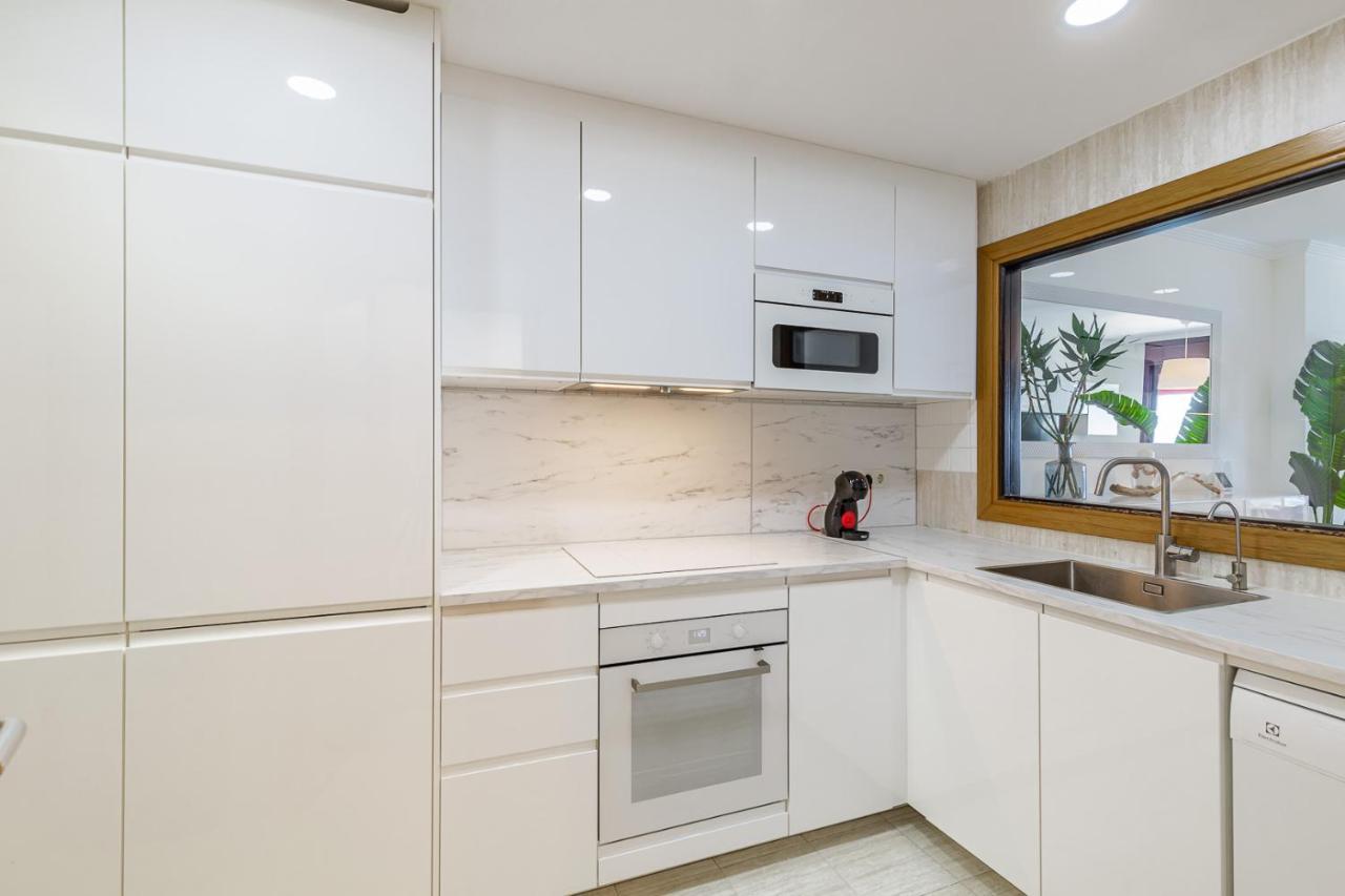 Paradise Suites Buenavista Beach 푸엔히롤라 외부 사진
