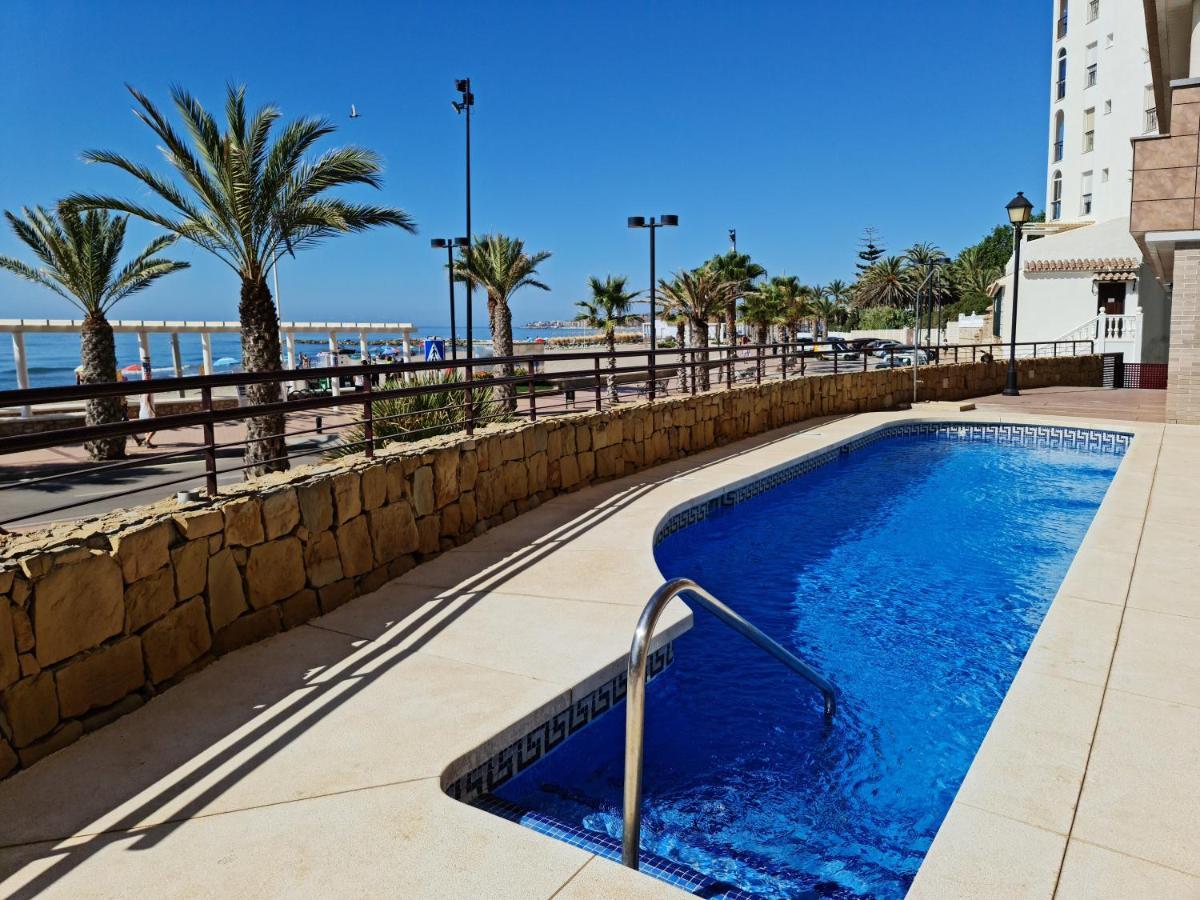 Paradise Suites Buenavista Beach 푸엔히롤라 외부 사진